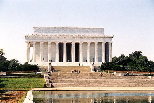 Lincoln Memorial on the National Mall Picture