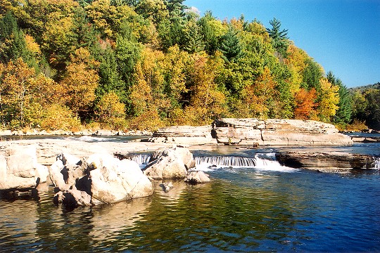 Large River Rocks & Rapids Before Ferncliff Peninsula Picture