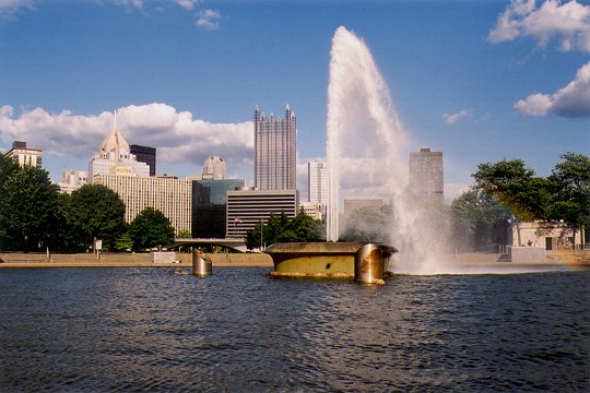 Pittsburgh's Great Fountain and the Golden Triangle Picture