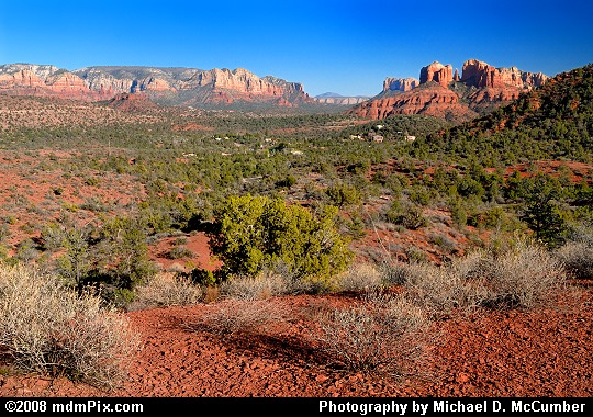 Sweeping Vista of Red Rock South of Sedona, Arizona Picture